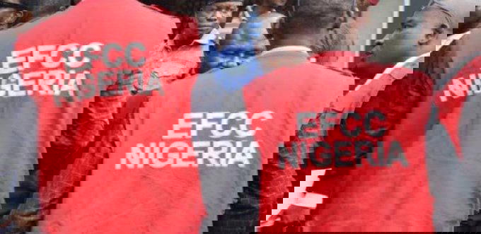 Anti-corruption fight: EFCC seeks stronger ties with media, CSOs 